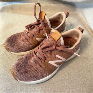 New Balance Women’s Fresh Foam Running Shoe Size 7